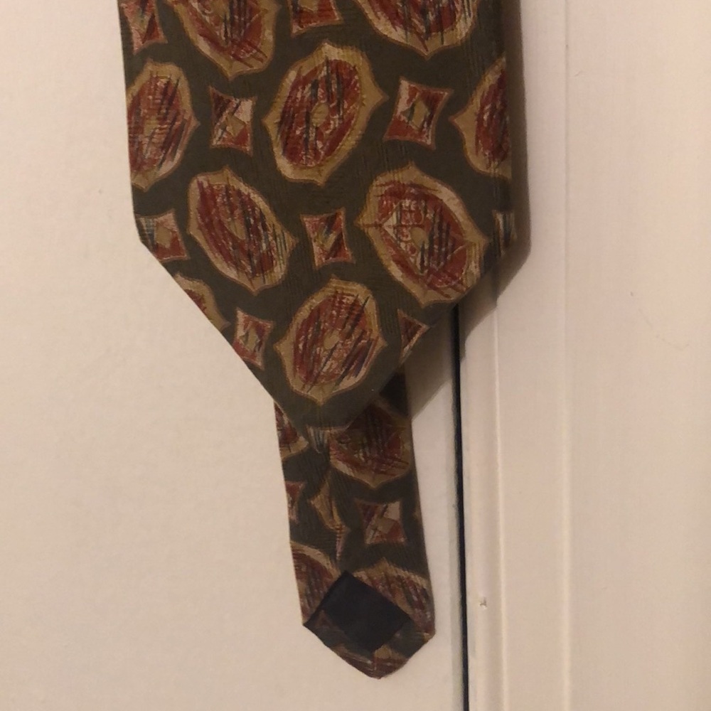 Burberry Tie - Green/ Gold - Picture 8 of 8